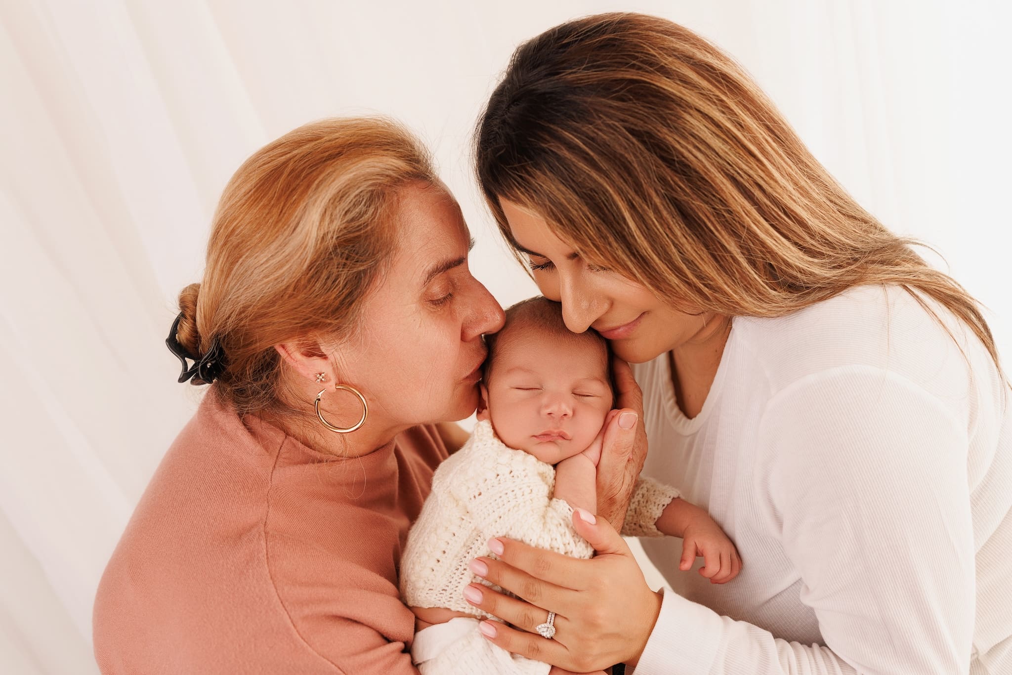 Minimalist newborn photography heirloom baby portraits